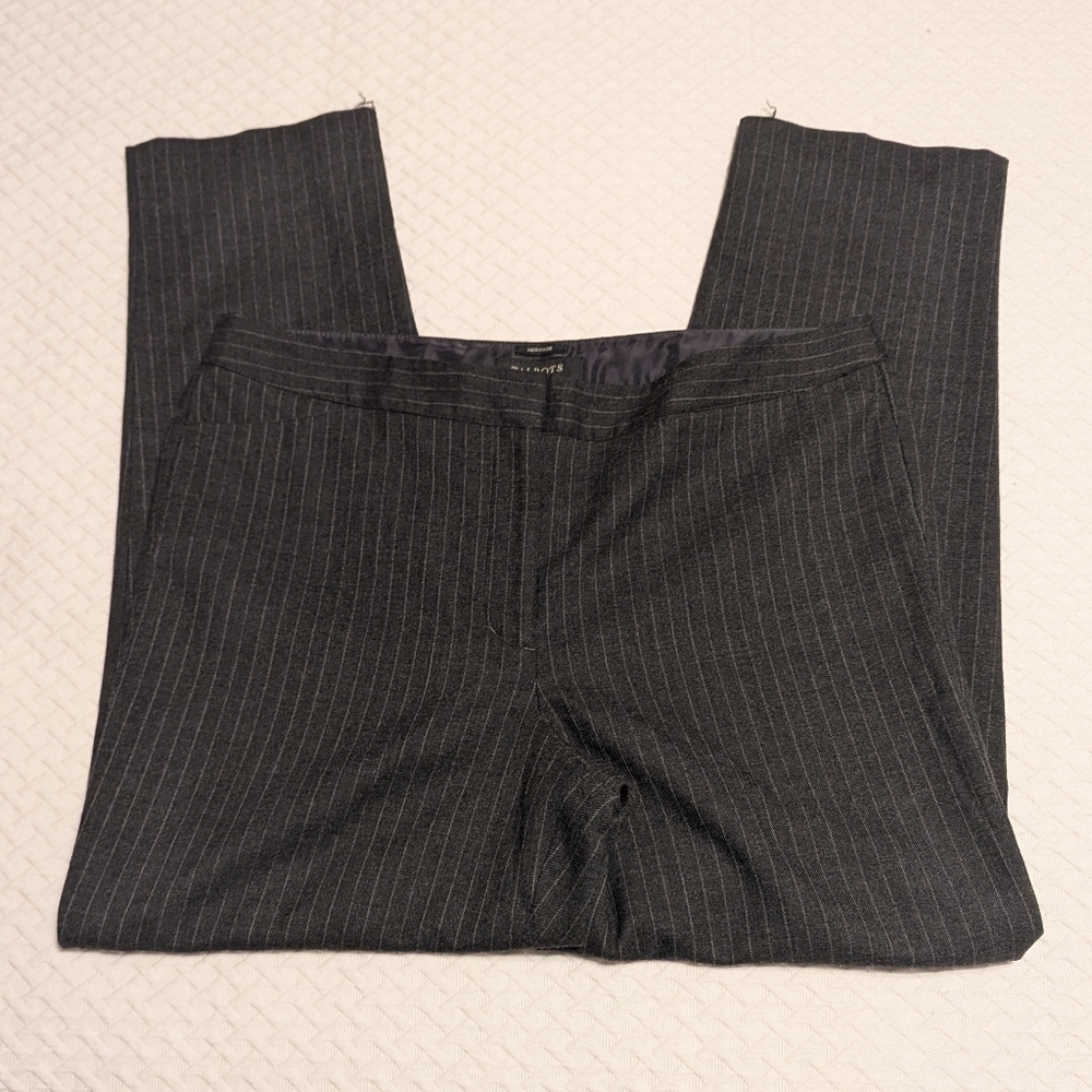 Talbots Pinstripe Heritage Slim Dress Pants Women's Size 12P Gray Wool Blend.